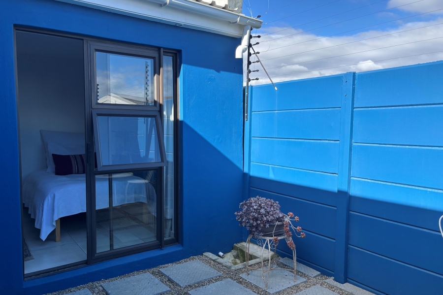 2 Bedroom Property for Sale in Guldenland Western Cape